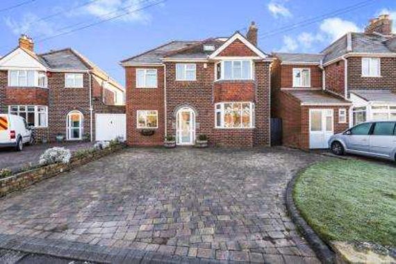 5 bedroom Detached f...